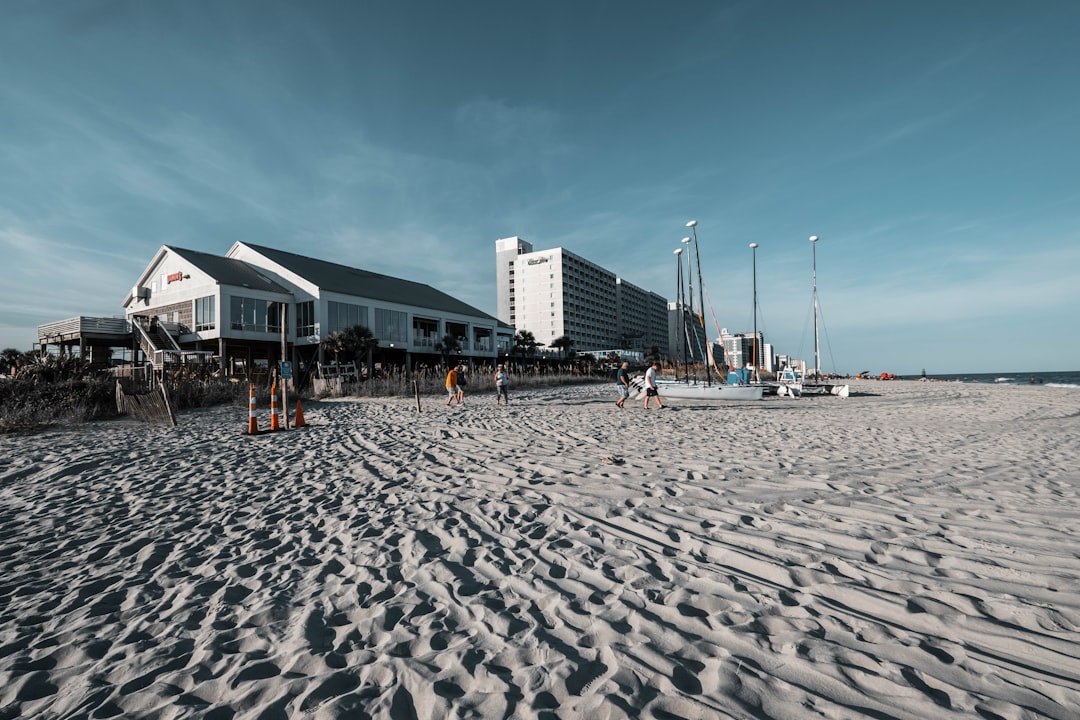 Hitta ditt drömhotell på Öland i sommar illustration